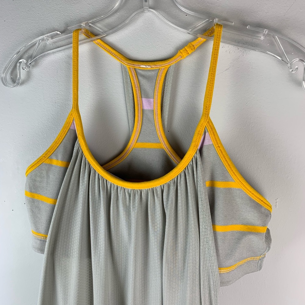 Lululemon No Limits Tank in Pop Stripe Light Gray - Picture 4 of 8